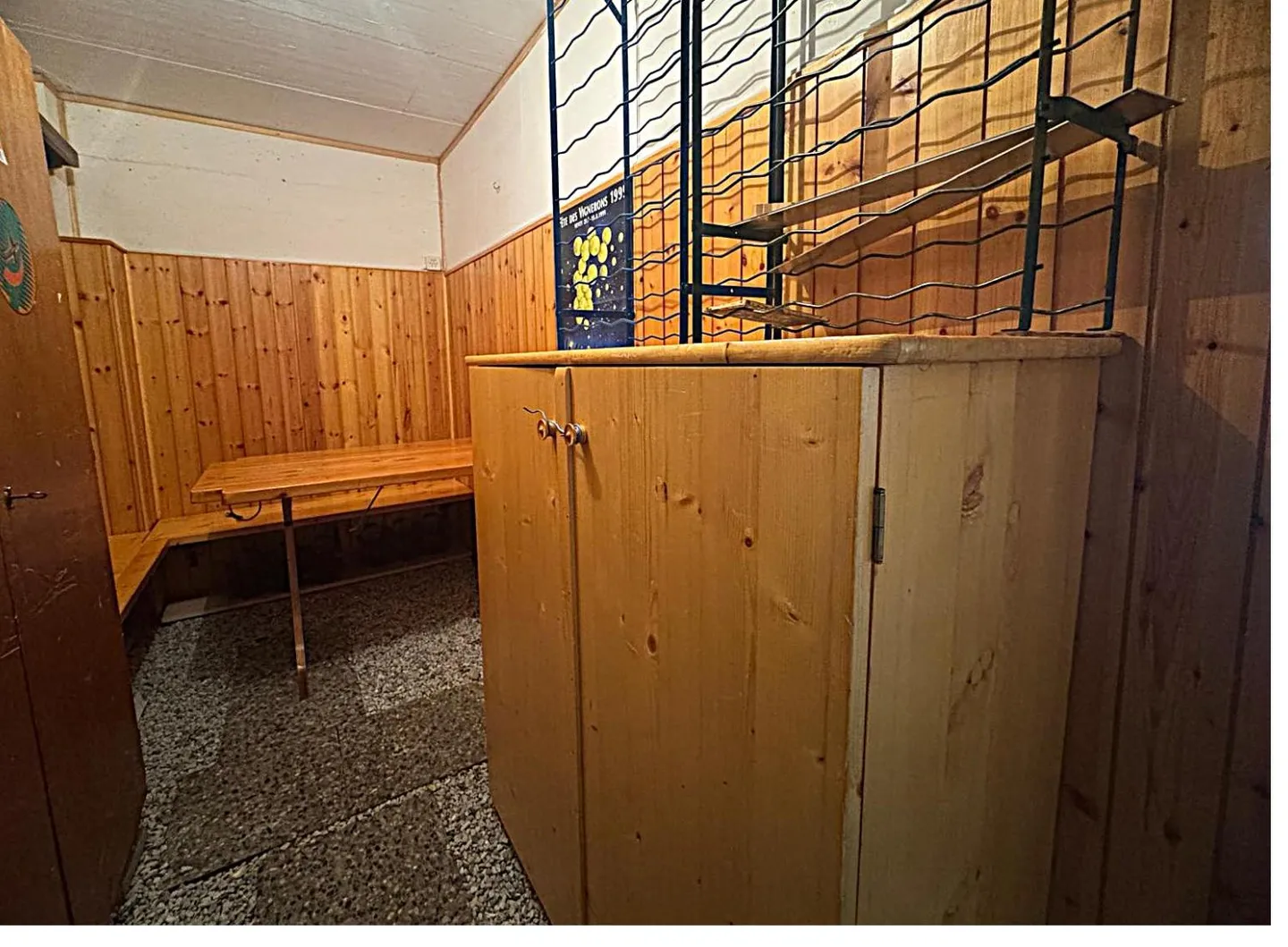 Exklusivität: Charmante 2,5 Zimmer, große Terrasse nach Süden, atemberaubende Aussicht - Foto 13 von 14