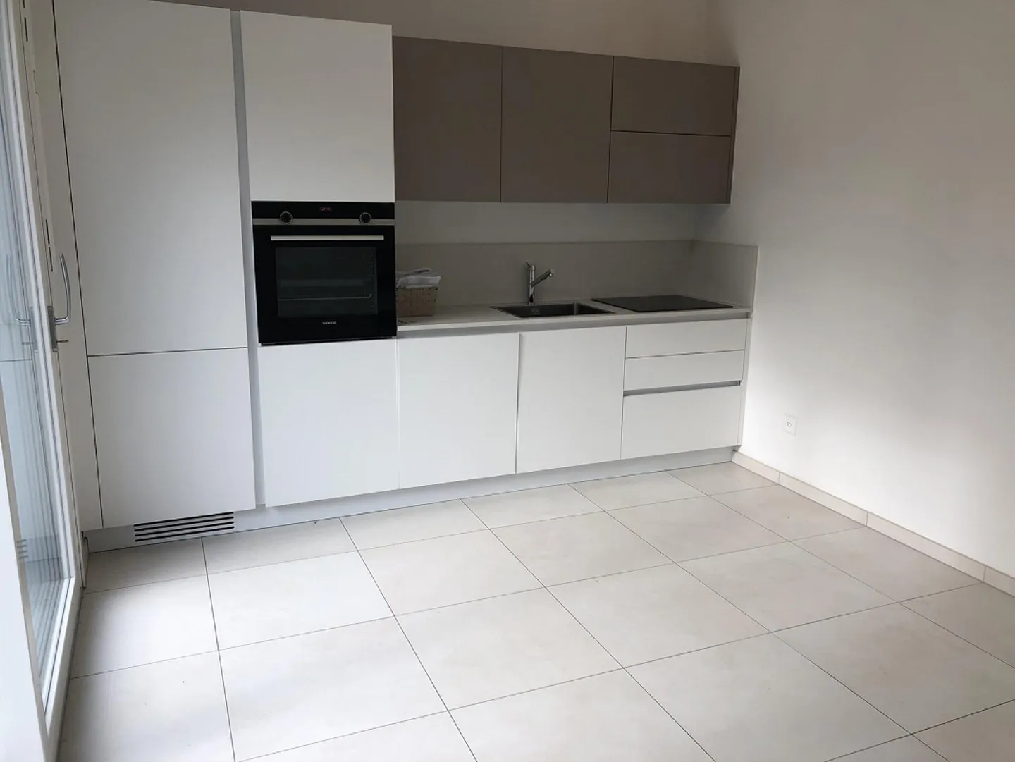 Mendrisio apartment 2.5 rooms with private GARDEN. - Photo 8 of 15
