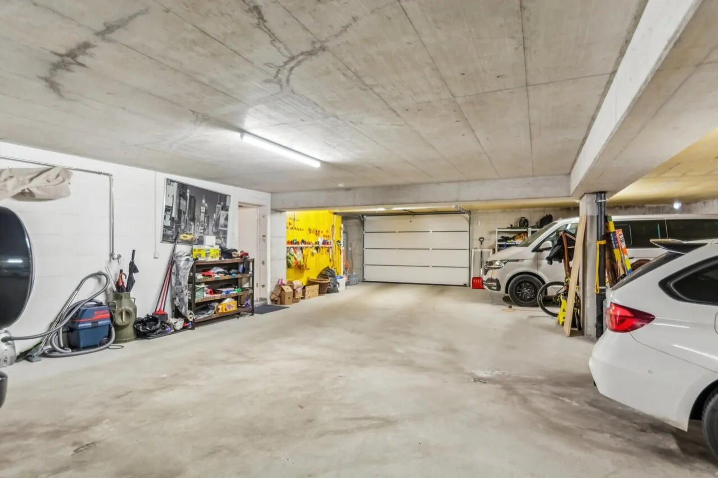 Maison de Luxe avec Terrasse Étonnante - Photo 13 sur 17