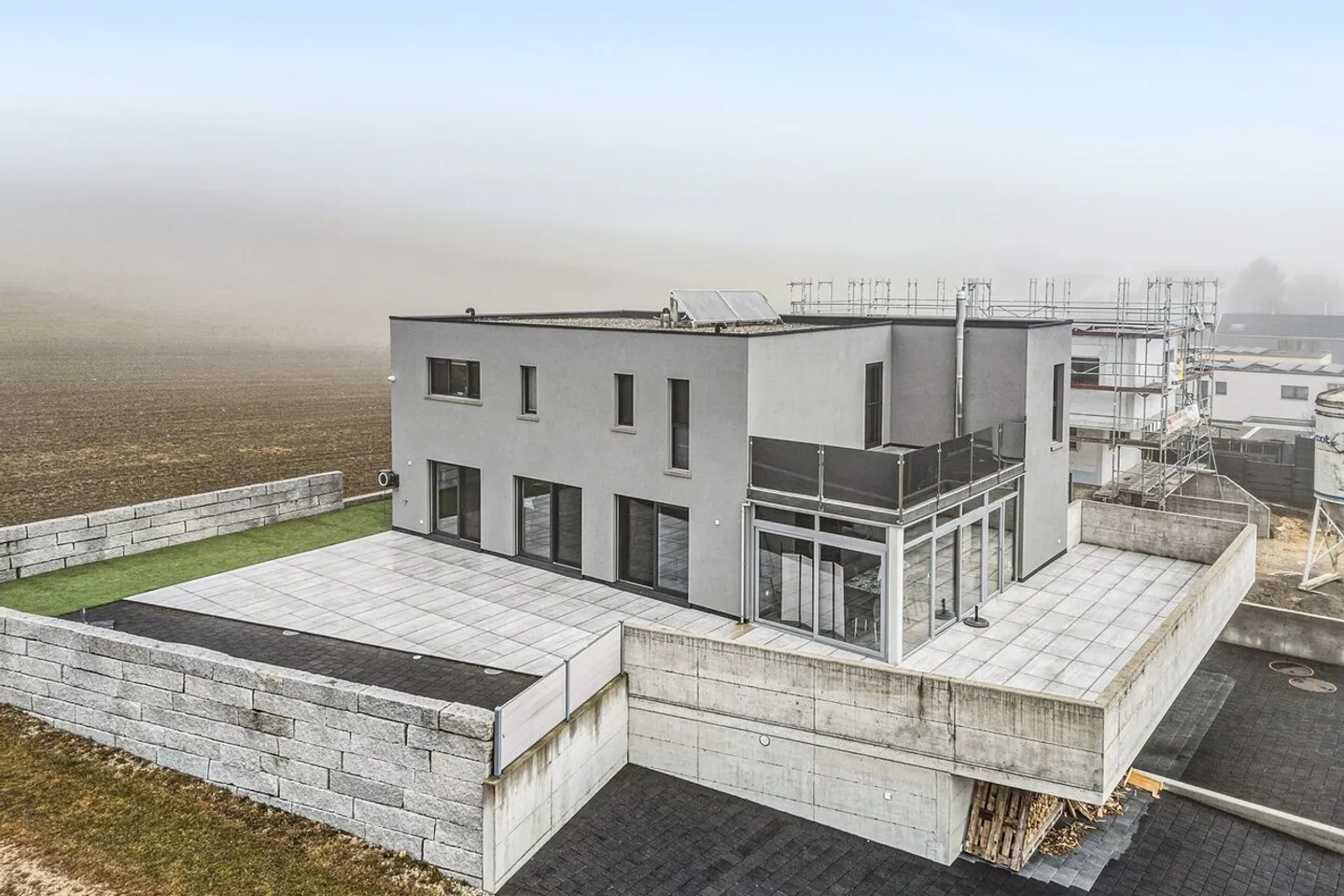 Maison de Luxe avec Terrasse Étonnante - Photo 14 sur 17