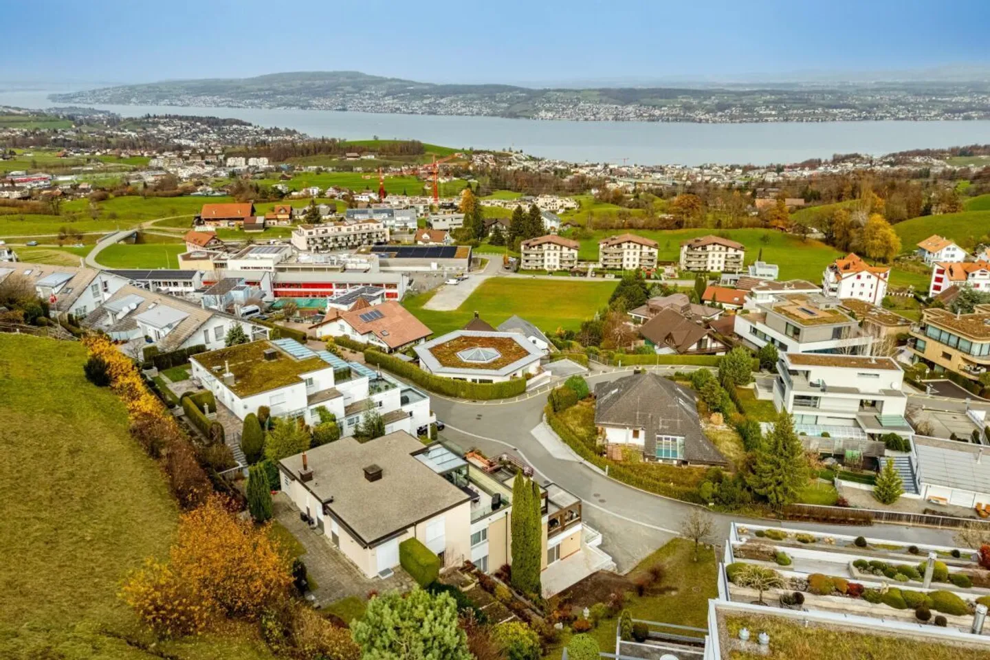 Luxurious & completely renovated 4.5-room terrace apartment at the gateway to Central Switzerland - Photo 12 of 12