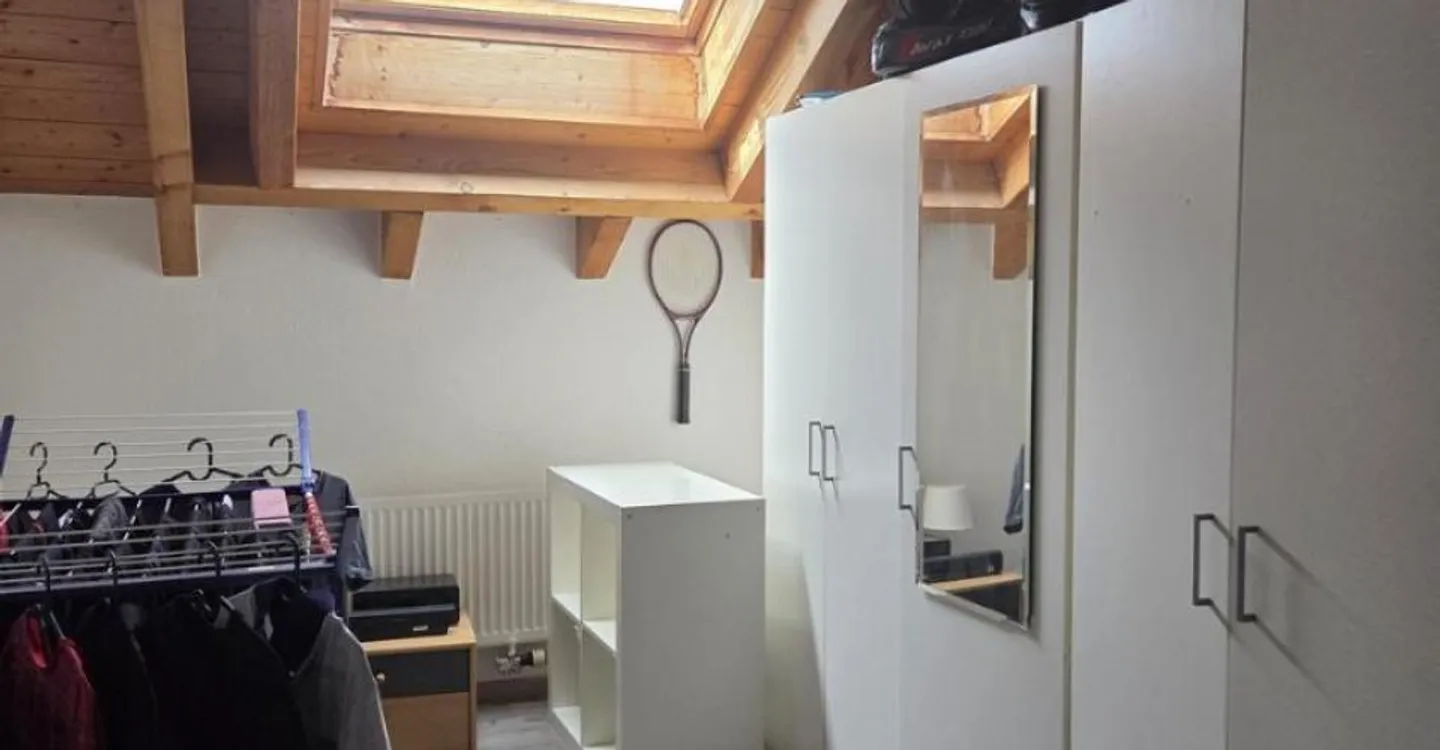 Duplex-Attikawohnung von 107 m2 im 3. Stock, ohne Aufzug - Foto 5 von 7