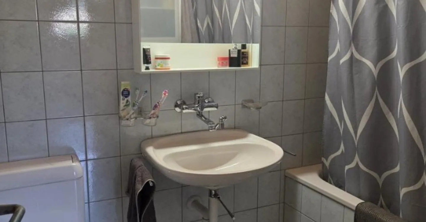 Duplex-Attikawohnung von 107 m2 im 3. Stock, ohne Aufzug - Foto 6 von 7