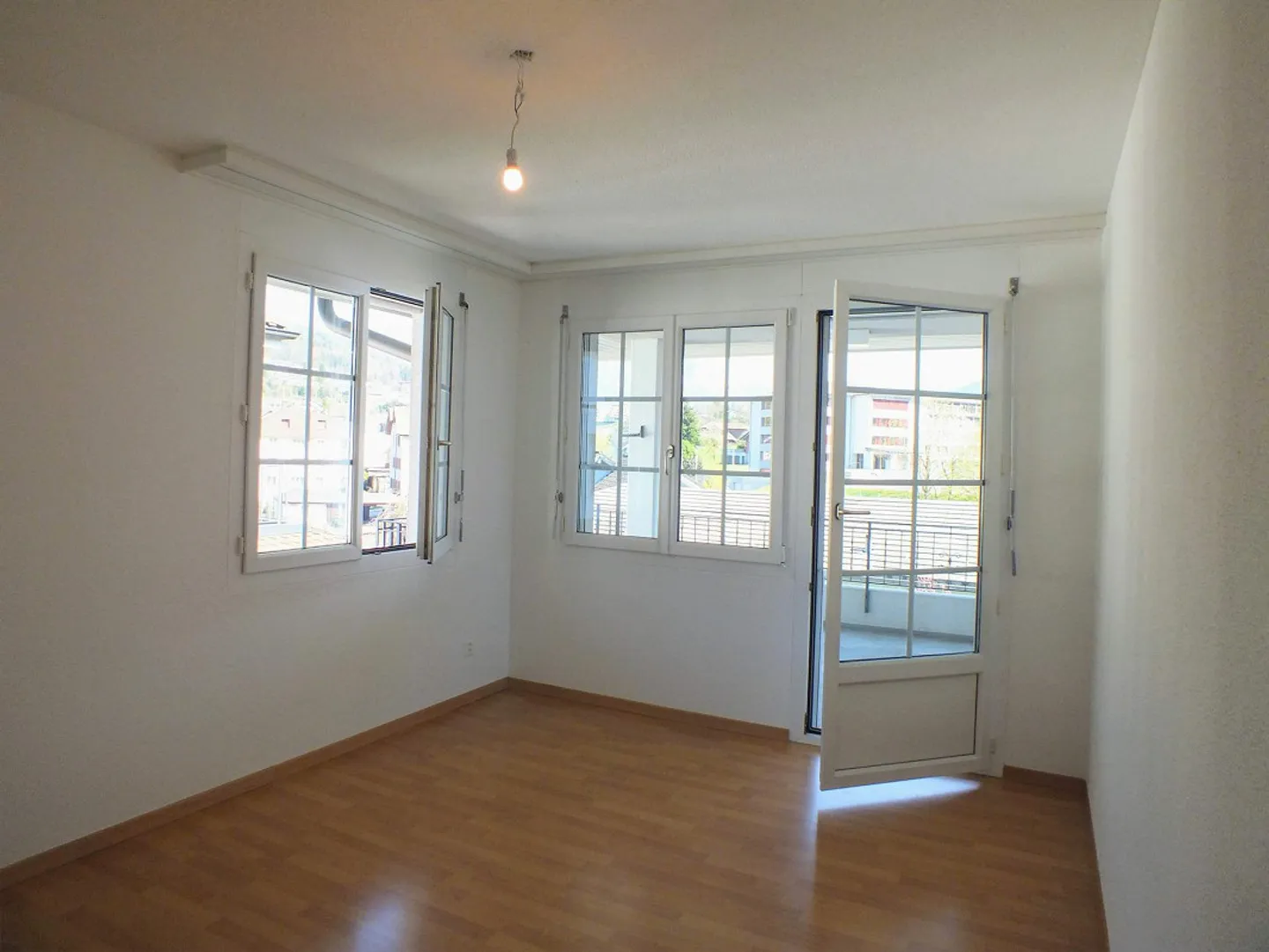 Beautiful, attractive 4.5 room semi-detached house in a sunny location - Photo 13 of 23