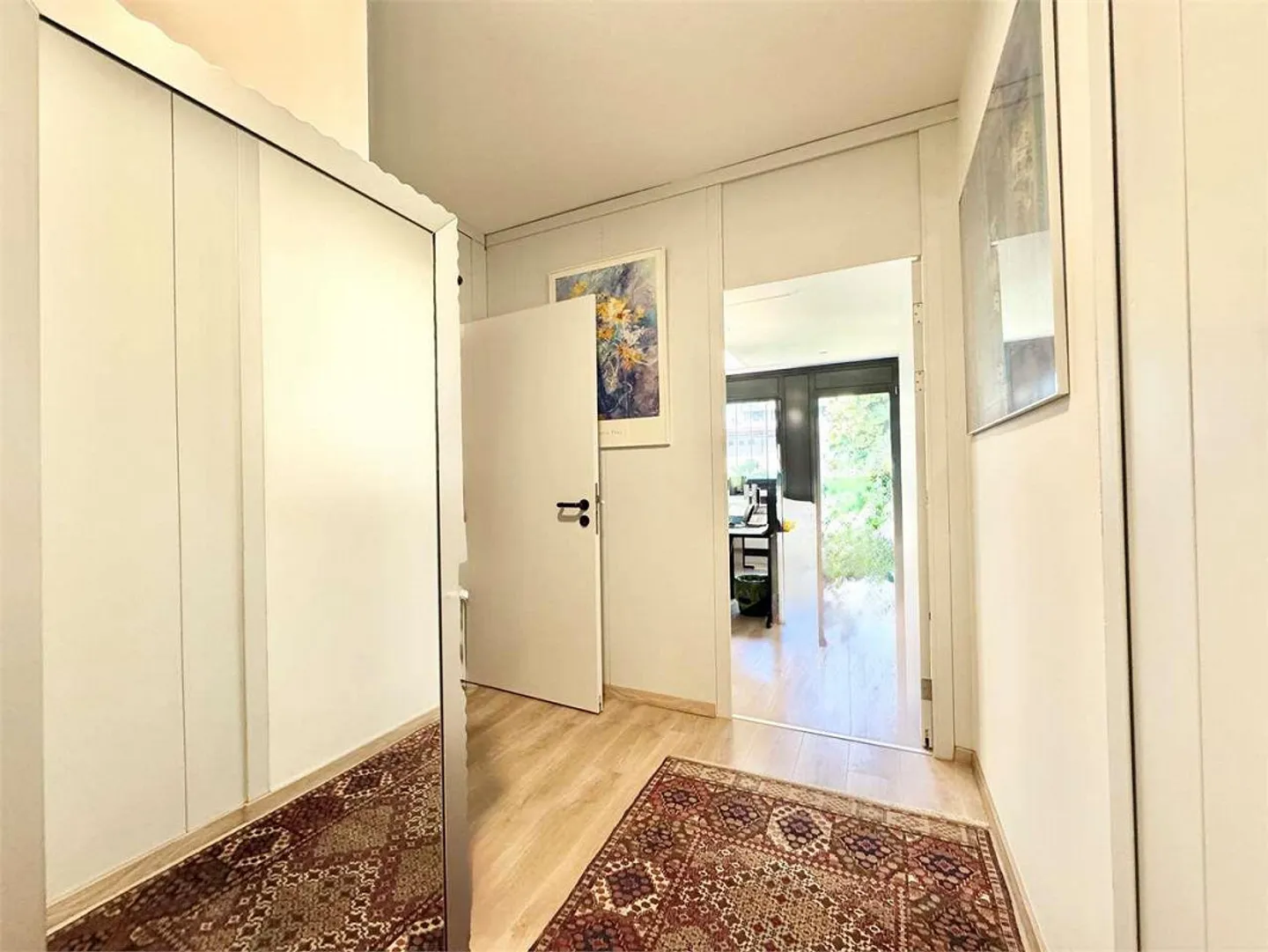 Elegant bright 3-room office a few steps from the center of Lugano - Photo 6 of 8