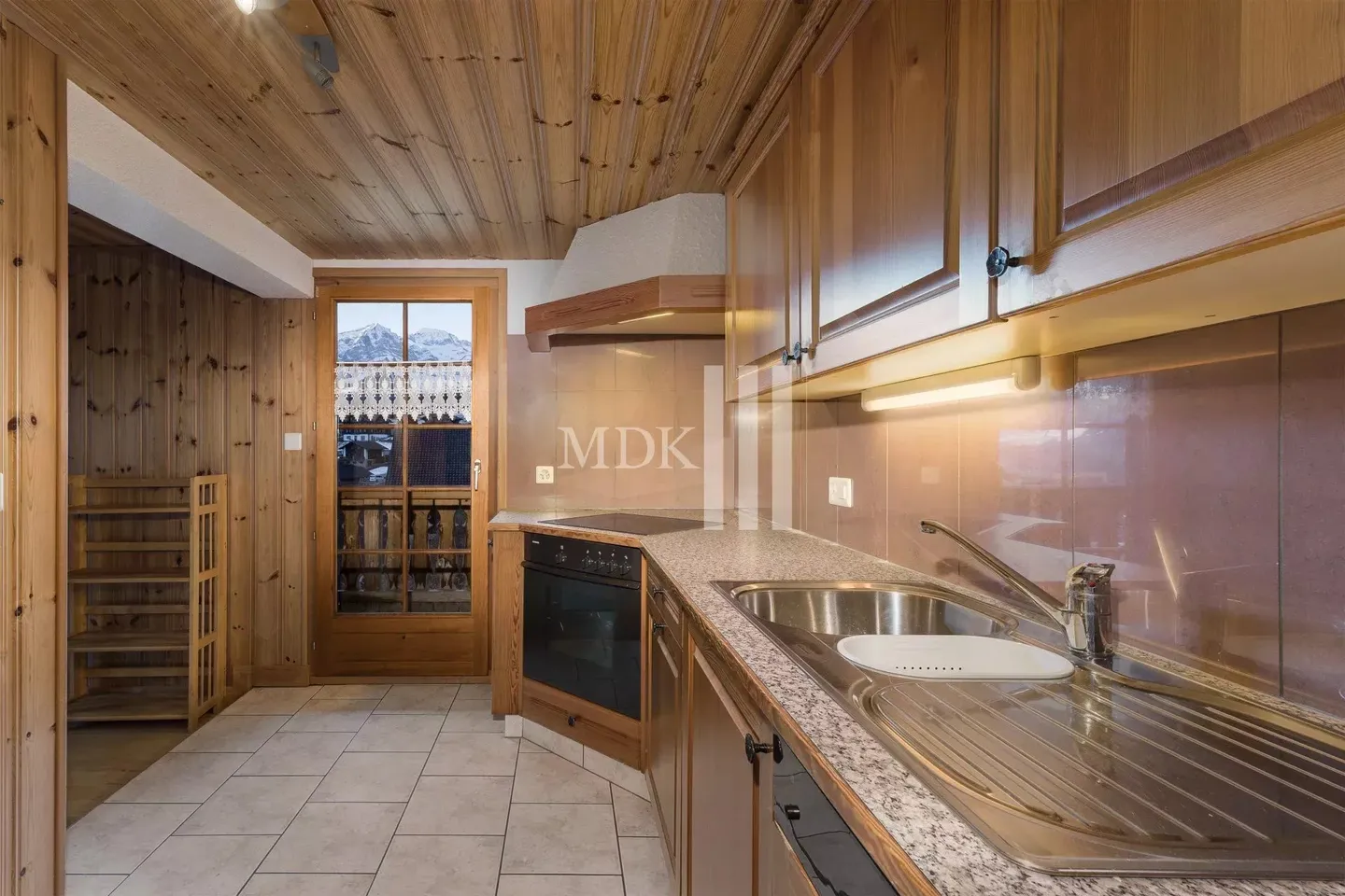 Chalet mit Investitionspotential - Foto 9 von 32