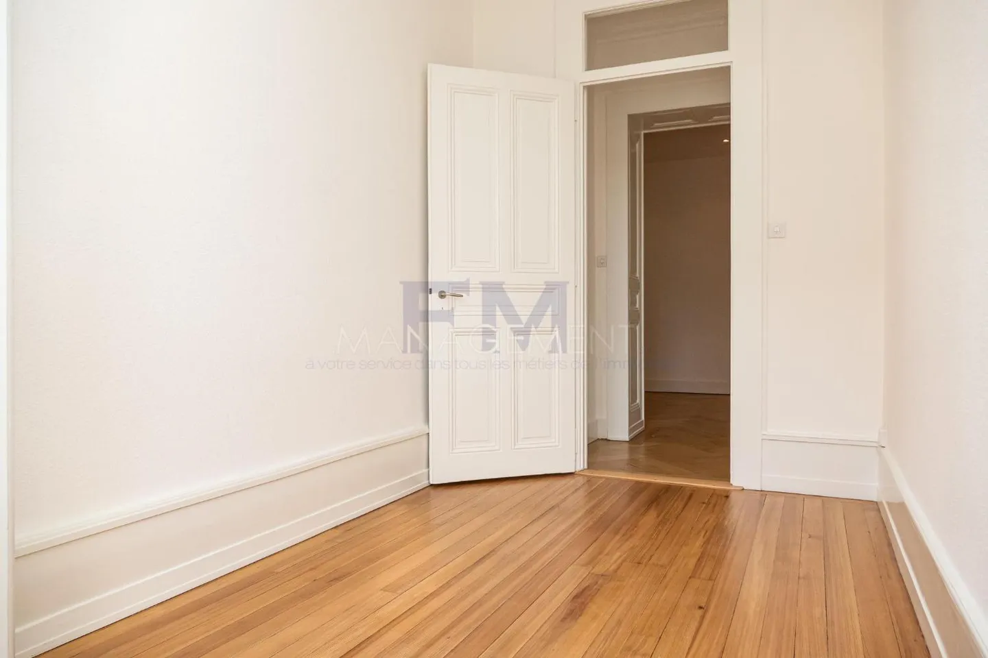 Blooming, Bvd des Tranchées, 4 Rooms, 3rd Floor, approx. 90m2 - Photo 9 of 13