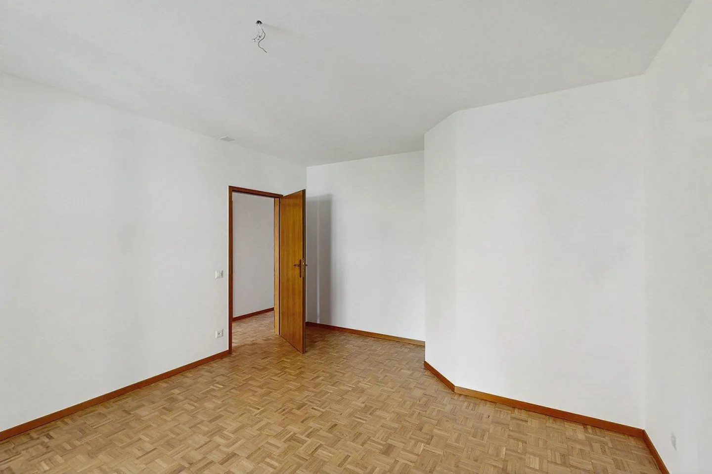 Viganello to live - Splendid 5.5 rooms close to every convenience - Photo 7 of 13