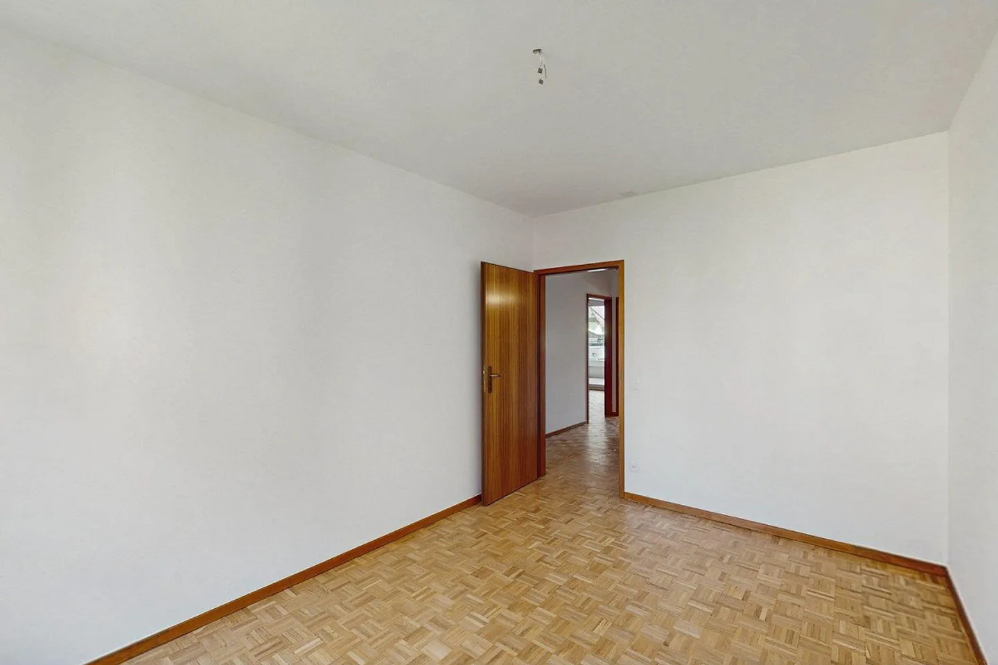 Viganello to live - Splendid 5.5 rooms close to every convenience - Photo 10 of 13