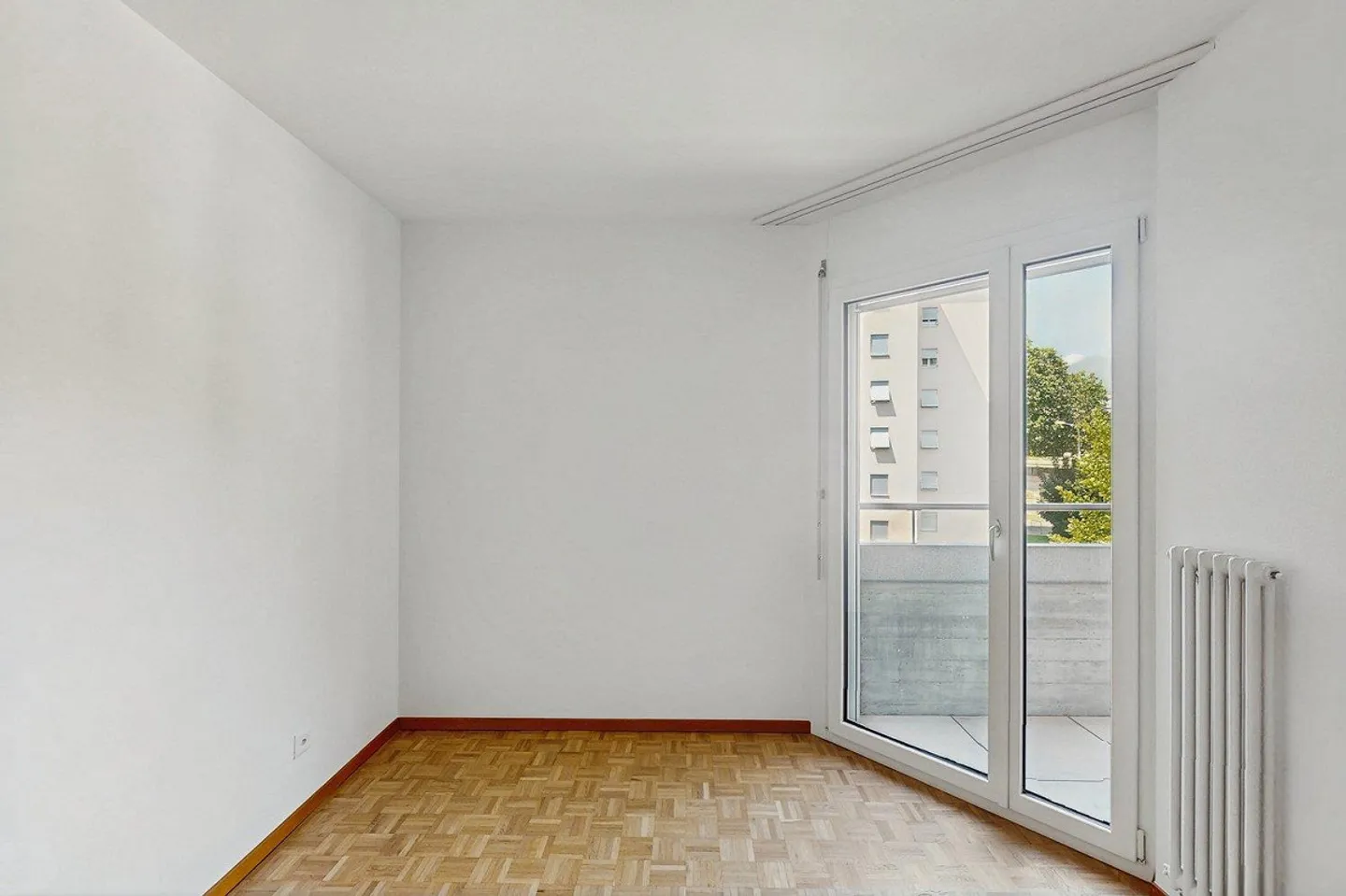 Viganello to live - Splendid 5.5 rooms close to every convenience - Photo 11 of 13