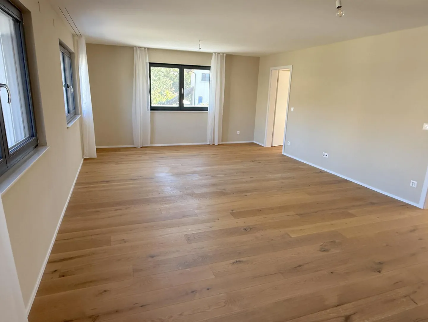 Maison individuelle moderne de 6 pièces avec ascenseur, jardin de rêve dans l'un des meilleurs quartiers familiaux de Dornach - Photo 9 sur 14