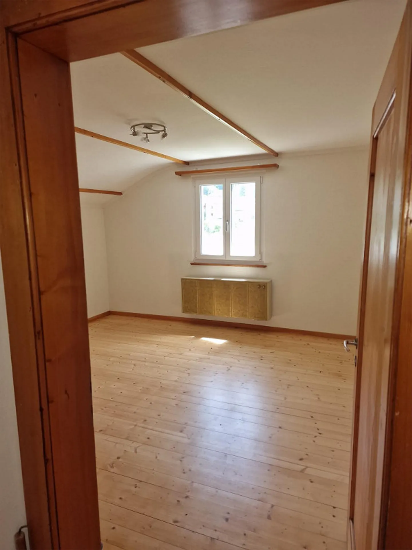 Affascinante casa unifamiliare di 5 stanze - Foto 11 di 15