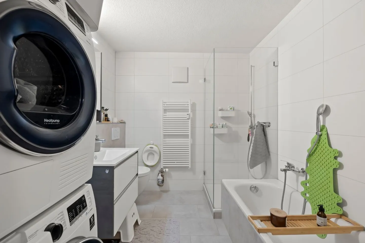 Moderne 4.5 Zimmer Wohnung - Foto 9 von 13