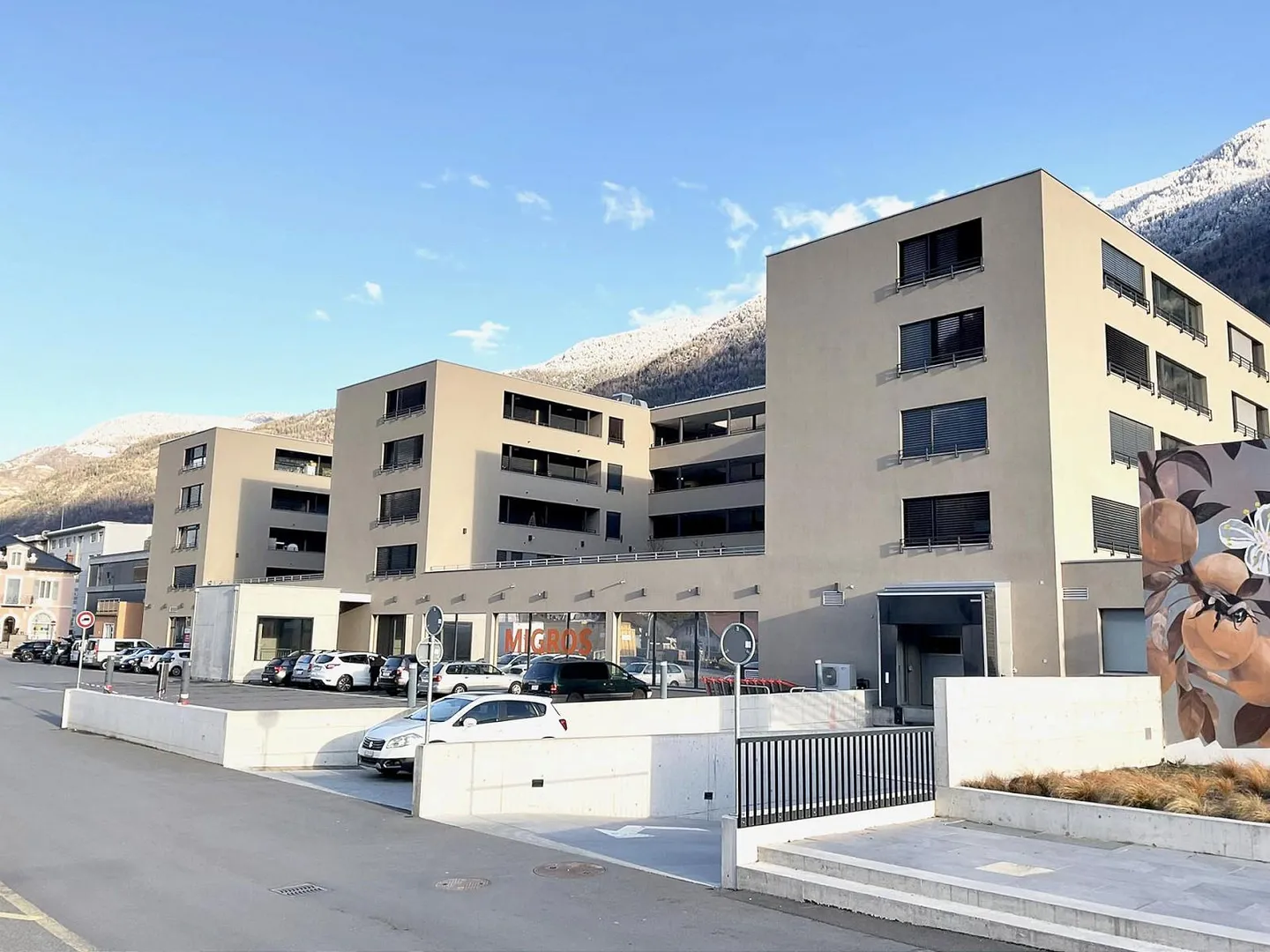 Spazio Commerciale a Saxon - Foto 2 di 4