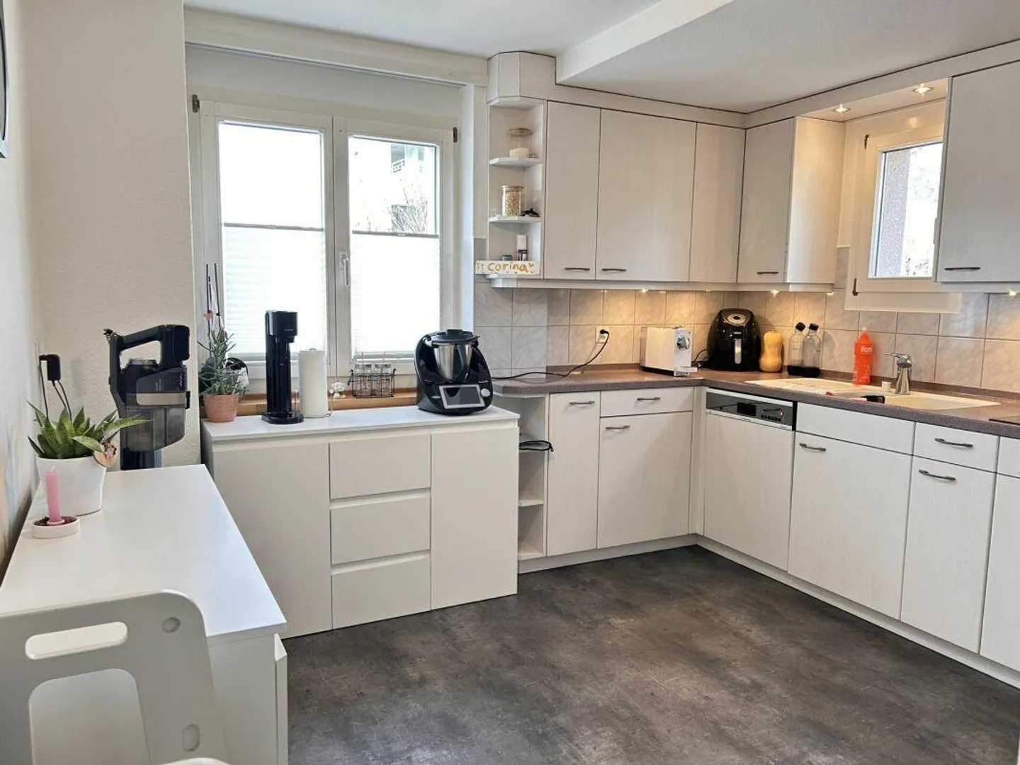 Casa a schiera in posizione soleggiata con garage - Foto 2 di 14