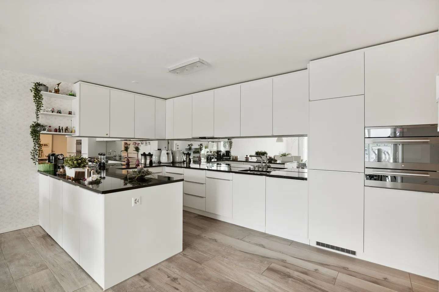 Appartamento in vendita - Foto 4 di 7