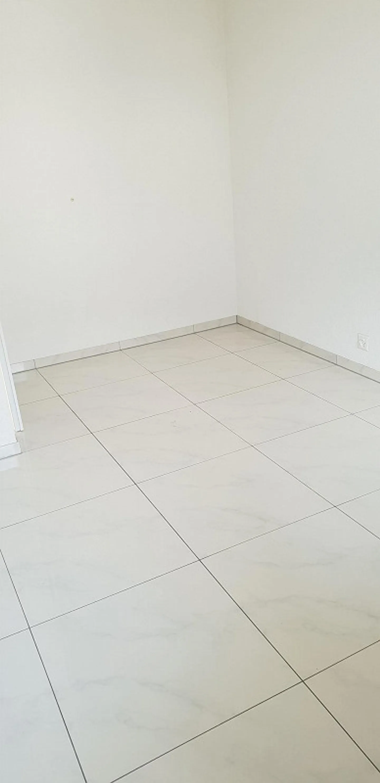 Appartamento spazioso e moderno di 4,5 stanze - Foto 18 di 26