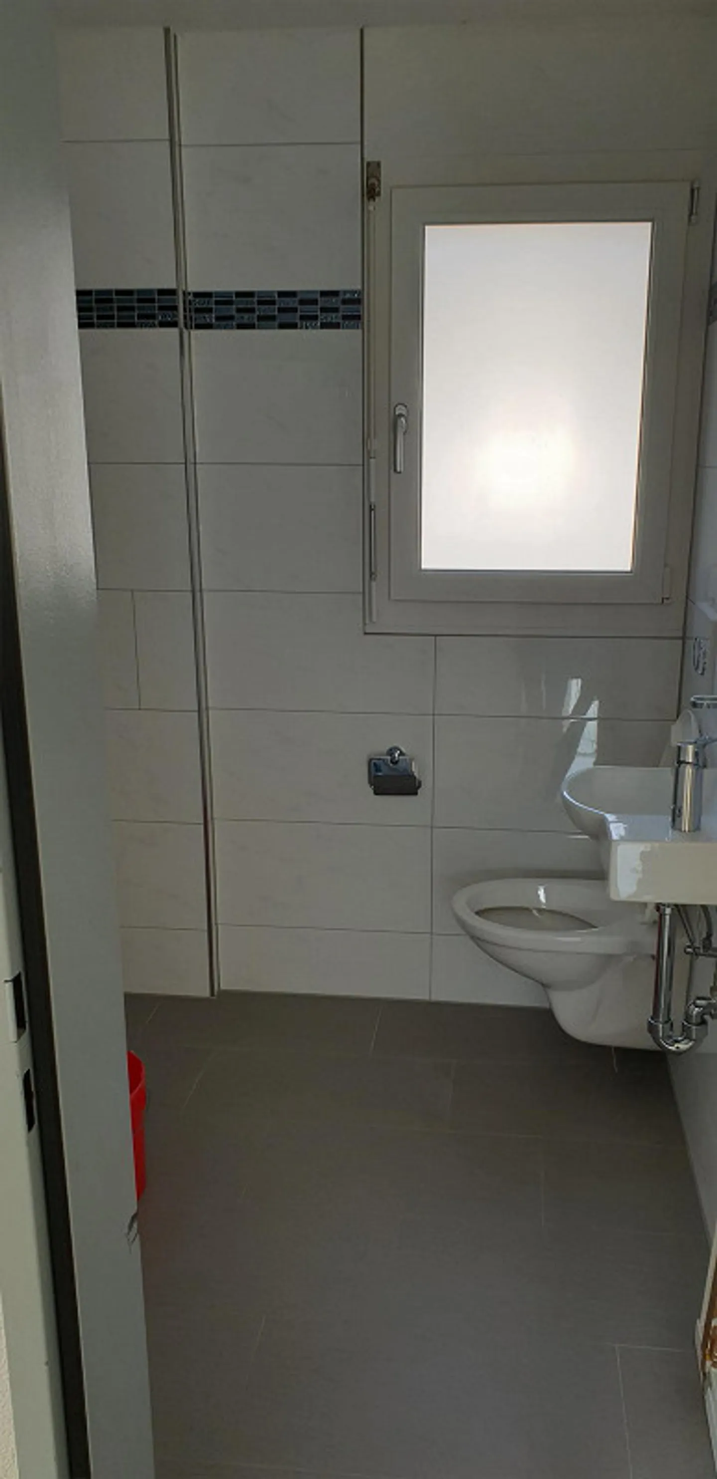 Appartamento spazioso e moderno di 4,5 stanze - Foto 23 di 26