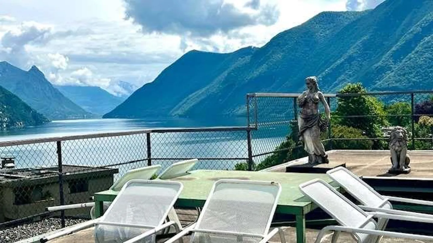 Apartment with Lake View in Lugano Paradiso - Photo 4 of 13