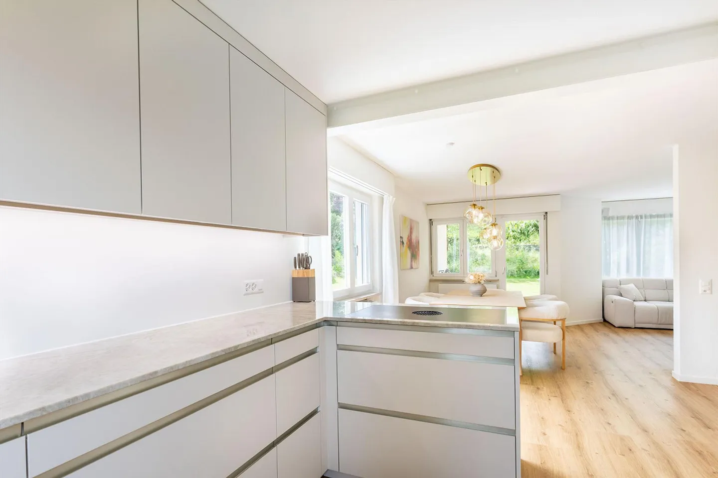 Renovated 4.5-Room Semi-Detached House - Photo 4 of 14