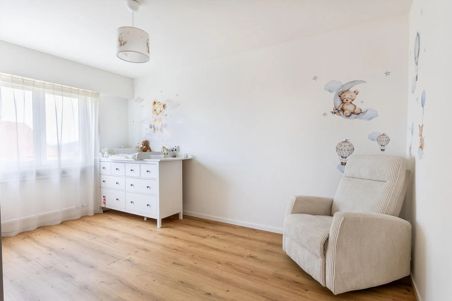 Renovated 4.5-Room Semi-Detached House - Photo 10 of 14