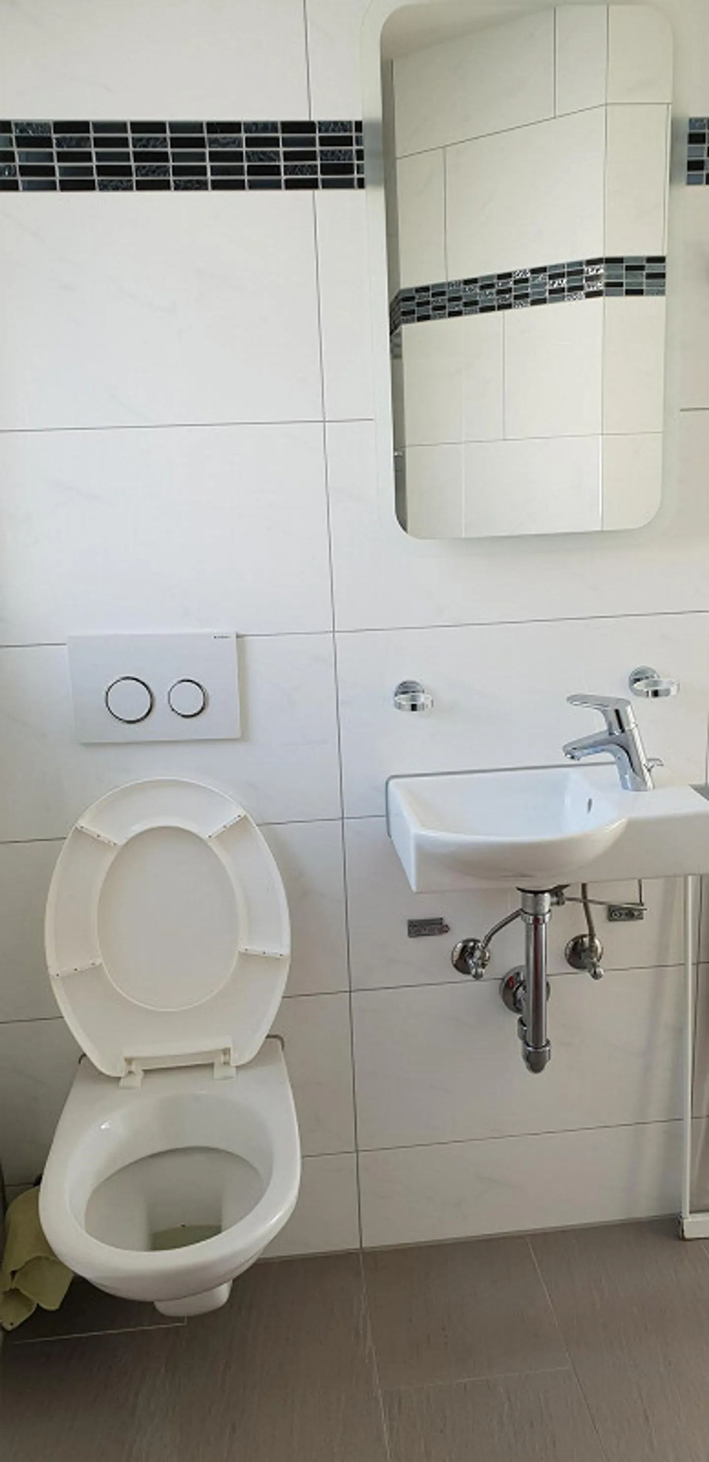 Appartamento spazioso e moderno di 4,5 stanze - Foto 24 di 26