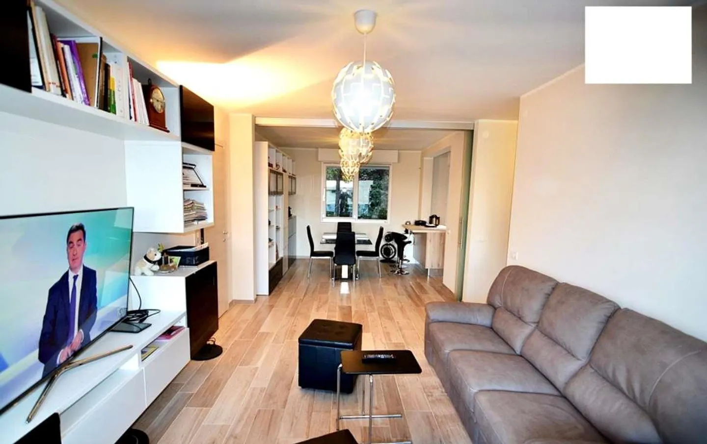 Apartment with Lake View in Lugano Paradiso - Photo 5 of 13