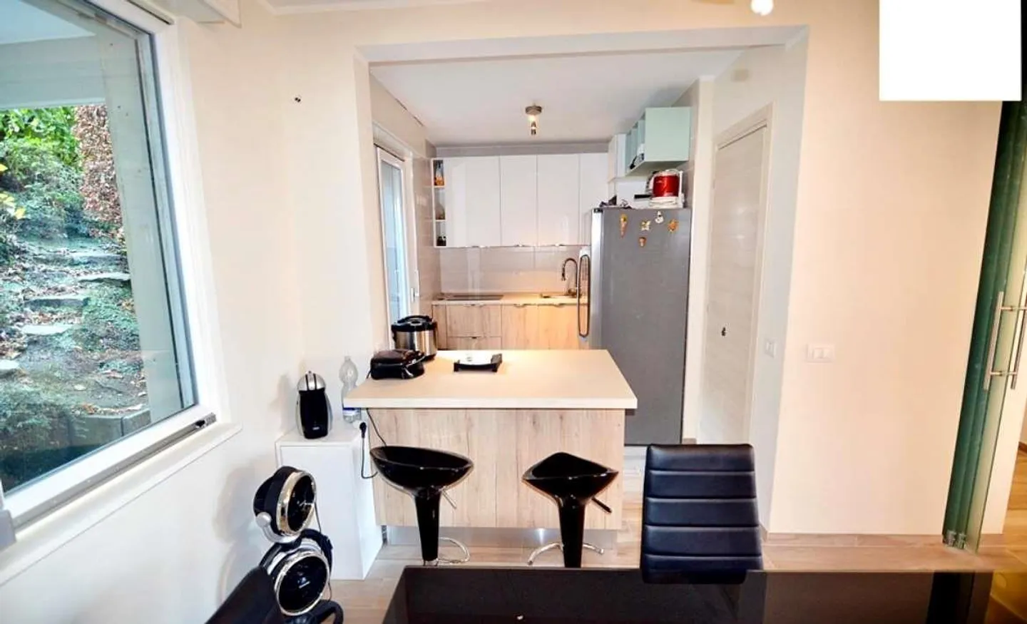 Apartment with Lake View in Lugano Paradiso - Photo 6 of 13