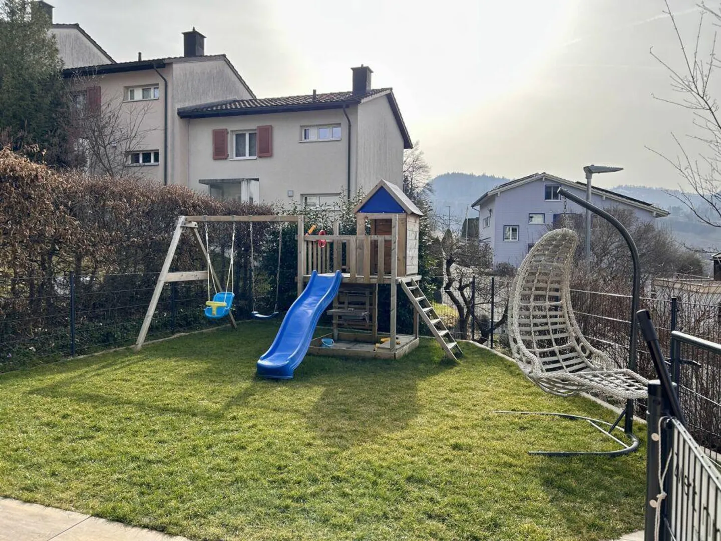 Casa a schiera in posizione soleggiata con garage - Foto 13 di 14