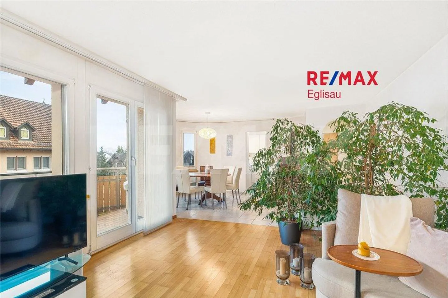 Appartement à vendre - Photo 2 sur 12