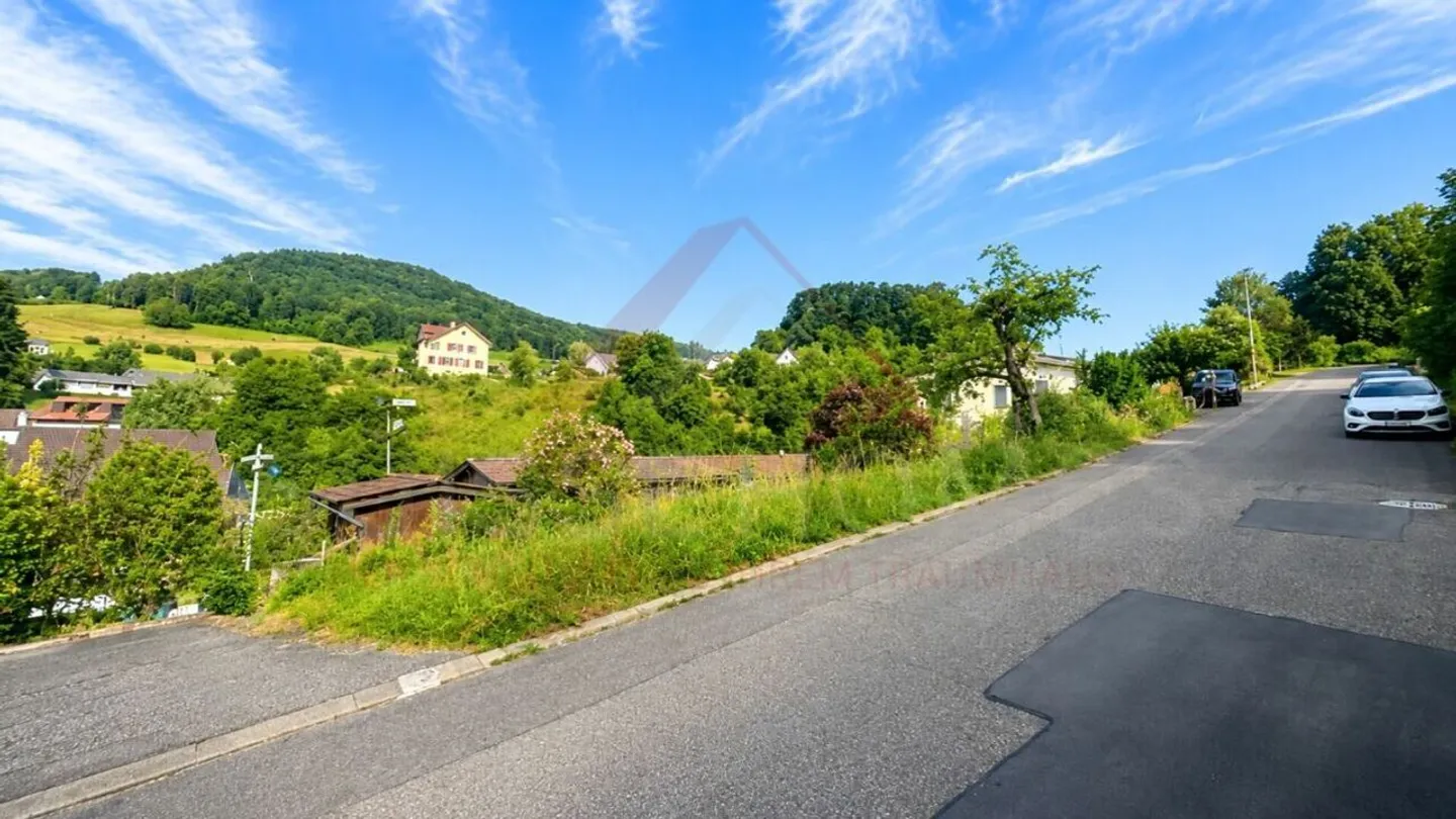 Sonniges Baugrundstück in Buckten - Foto 7 von 8