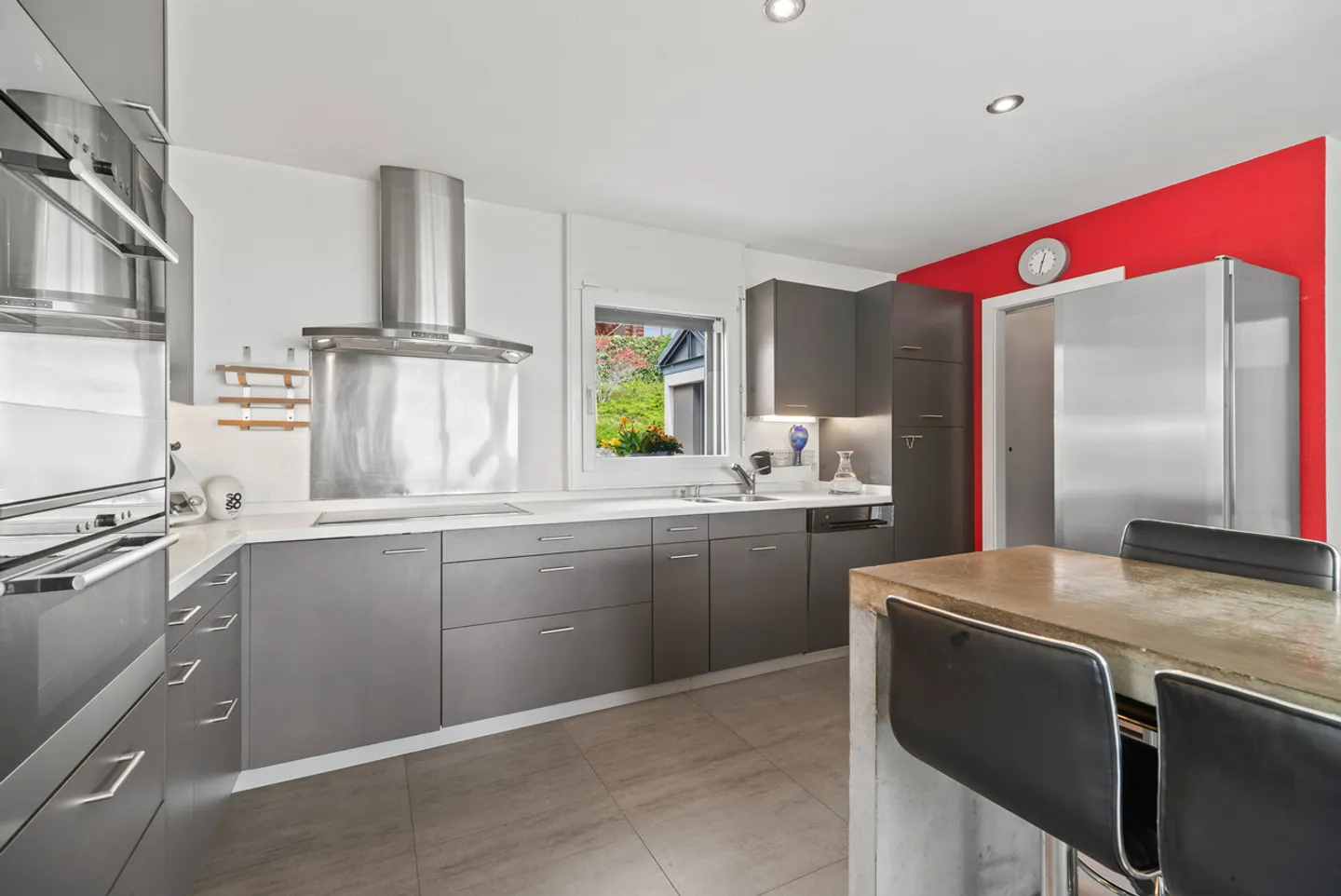 Bellissima villa familiare, piscina e vista sulle alture di Gland - Foto 7 di 13