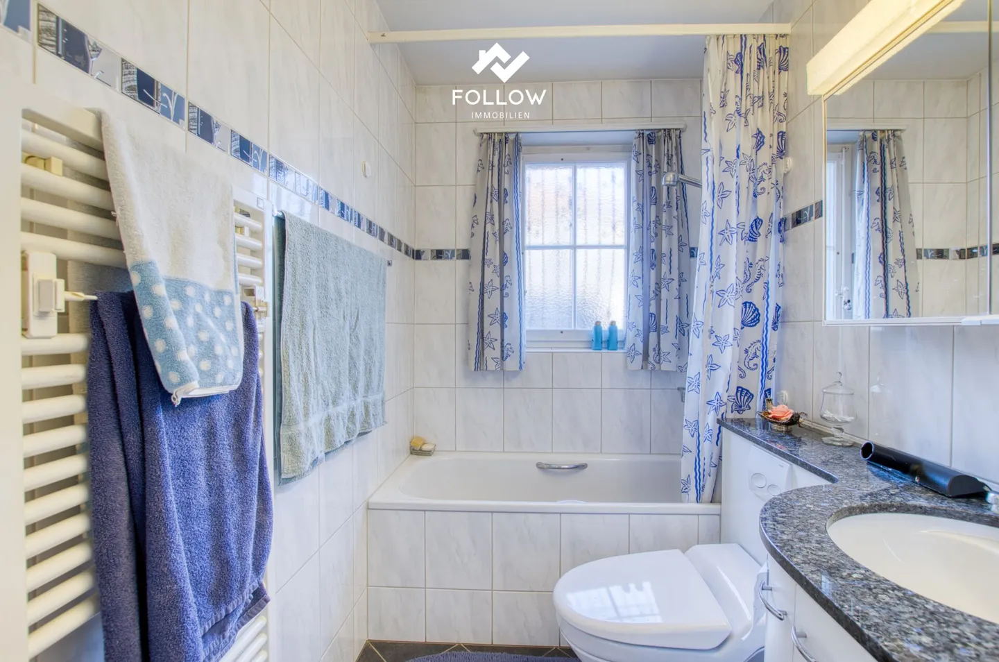 Home with Heart: Well-maintained Single-family House with Plenty of Space and Potential in a Quiet Residential Area - Photo 17 of 22