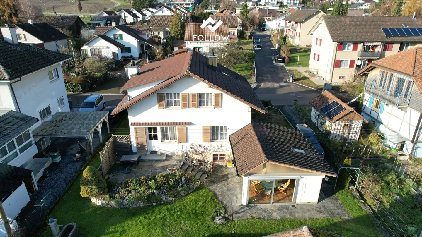 Home with Heart: Well-maintained Single-family House with Plenty of Space and Potential in a Quiet Residential Area - Photo 21 of 22
