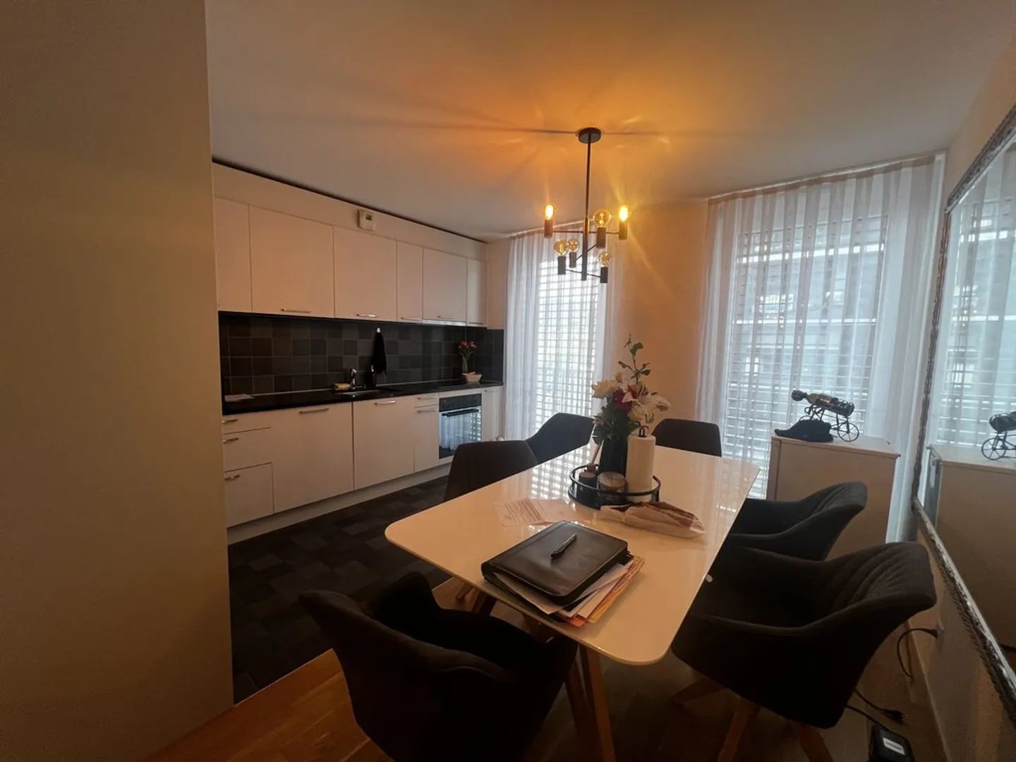 Charmante Wohnung mit Balkon - Foto 2 von 7
