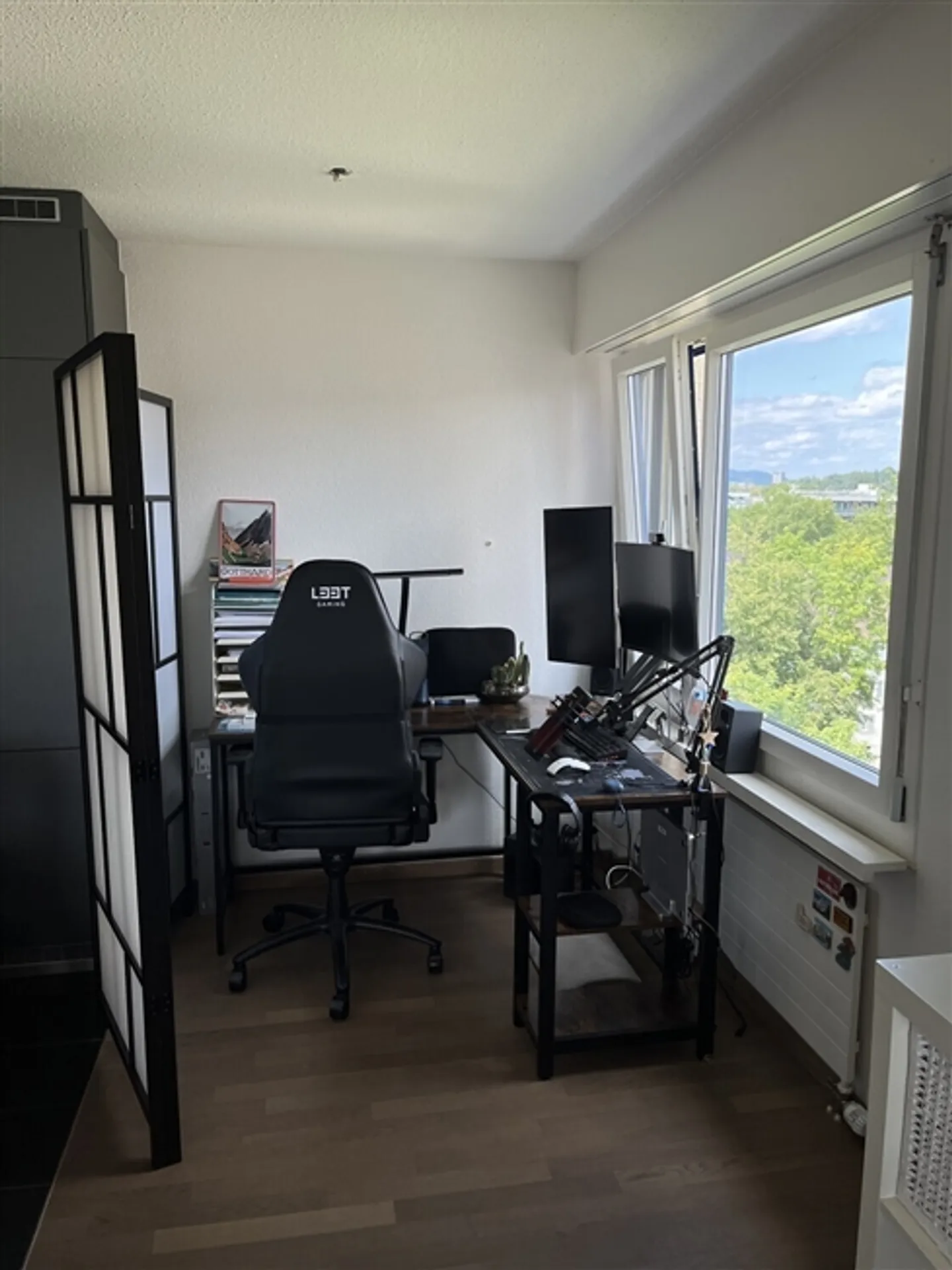 «APPARTEMENT 2½ PIÈCES À SCHLIEREN (ZH), MEUBLÉ, TEMPORAIRE» - Photo 3 sur 8