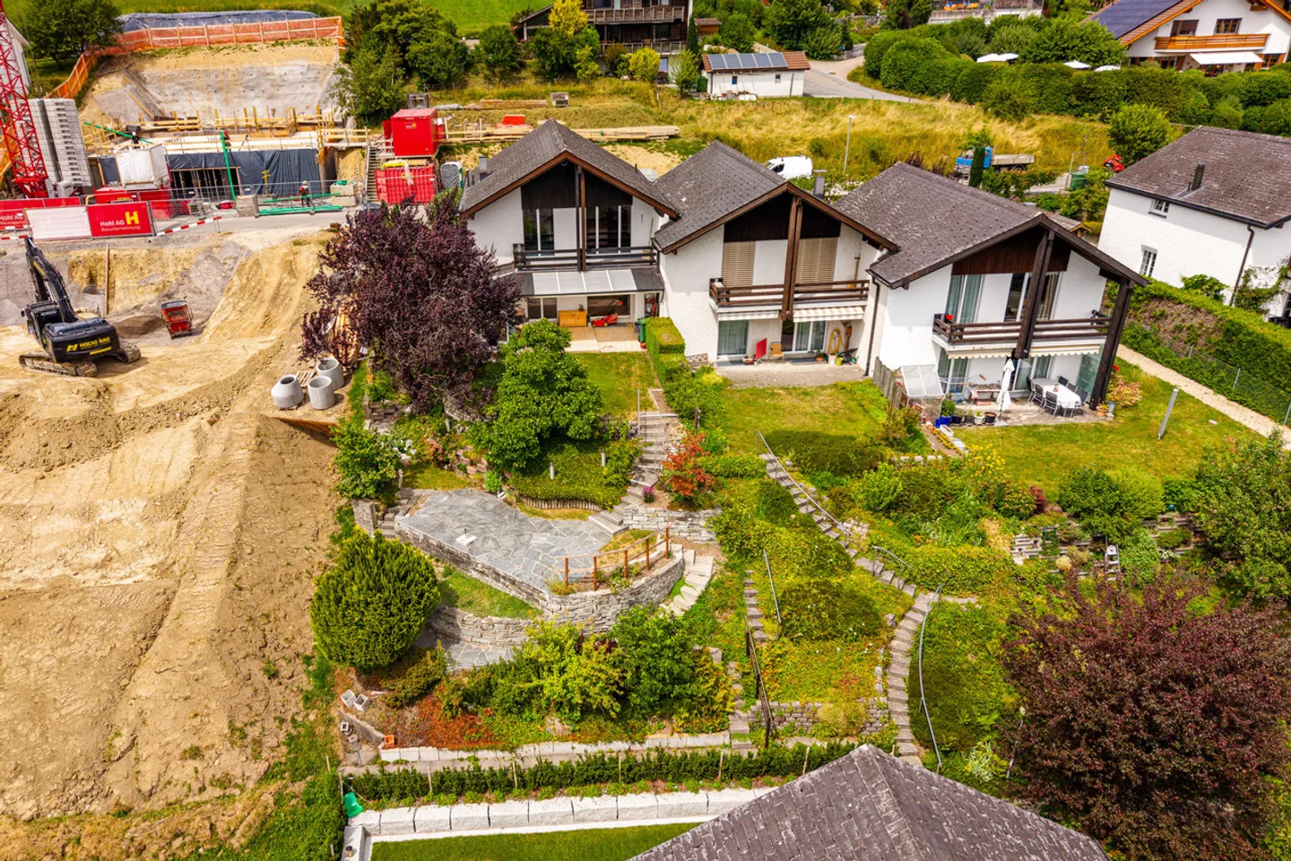 Living with a View and Garden Idyl - Photo 9 of 10