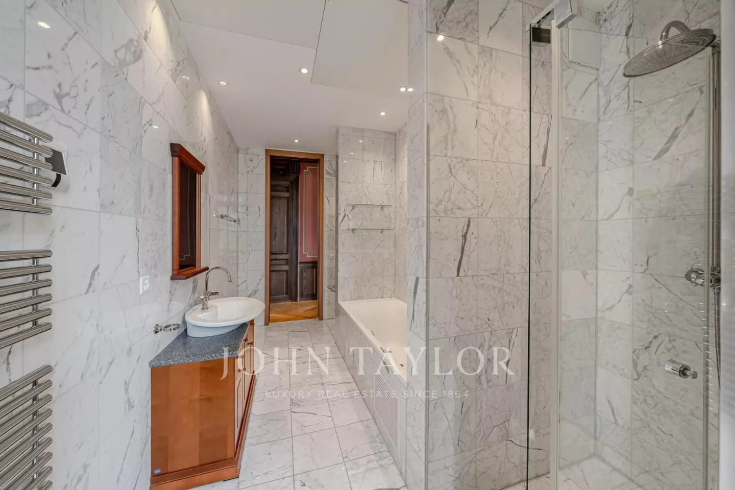 Appartement de haut standing avec 4,5 pièces et vue sur le lac - Photo 6 sur 13