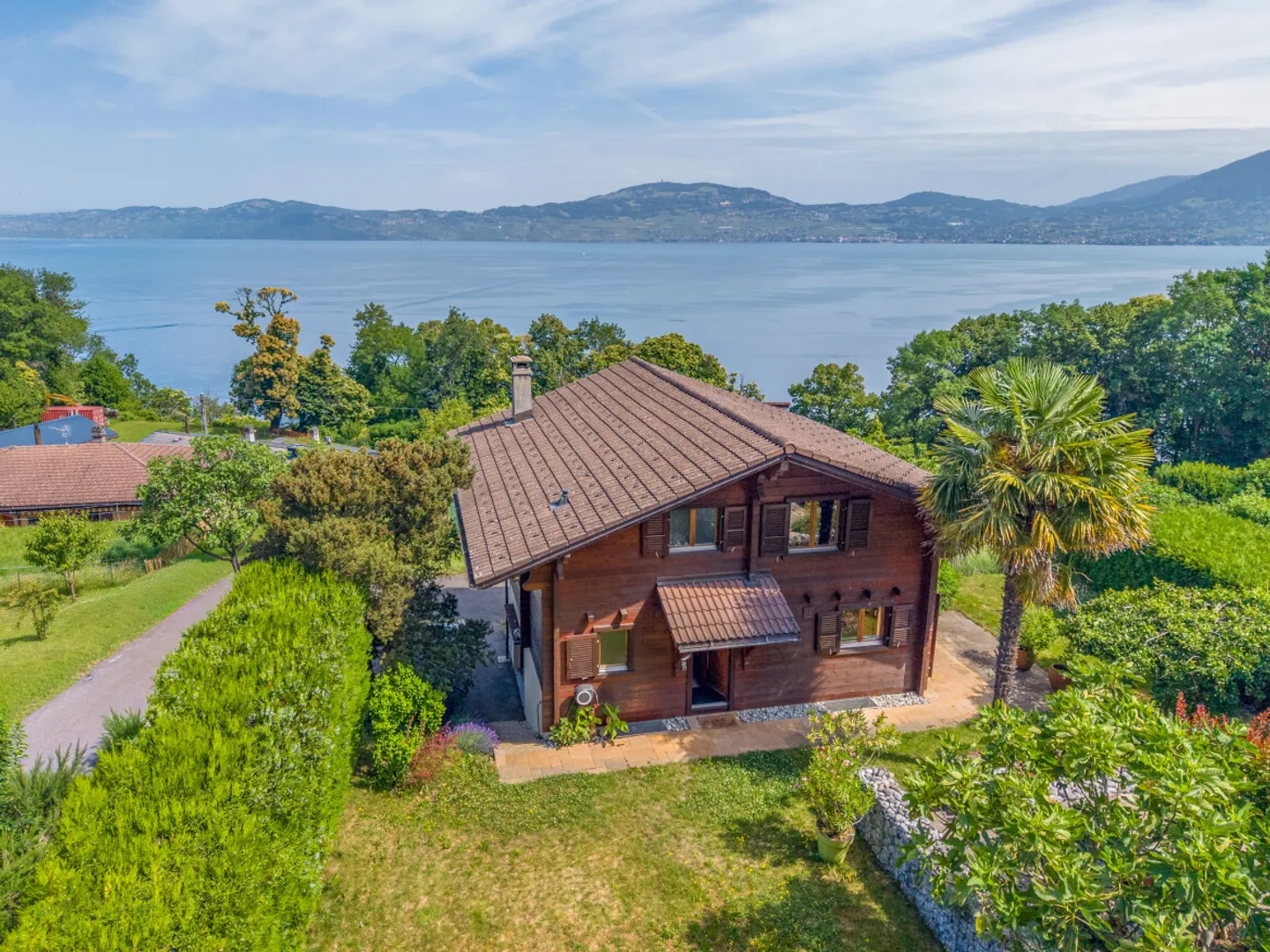 EIN AUSGEZEICHNETES PANORAMA ÜBER DEN LÉMAN - Foto 1 von 7