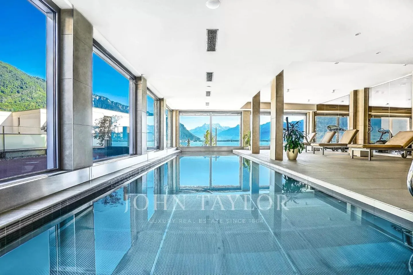 Appartement de haut standing avec 4,5 pièces et vue sur le lac - Photo 13 sur 13
