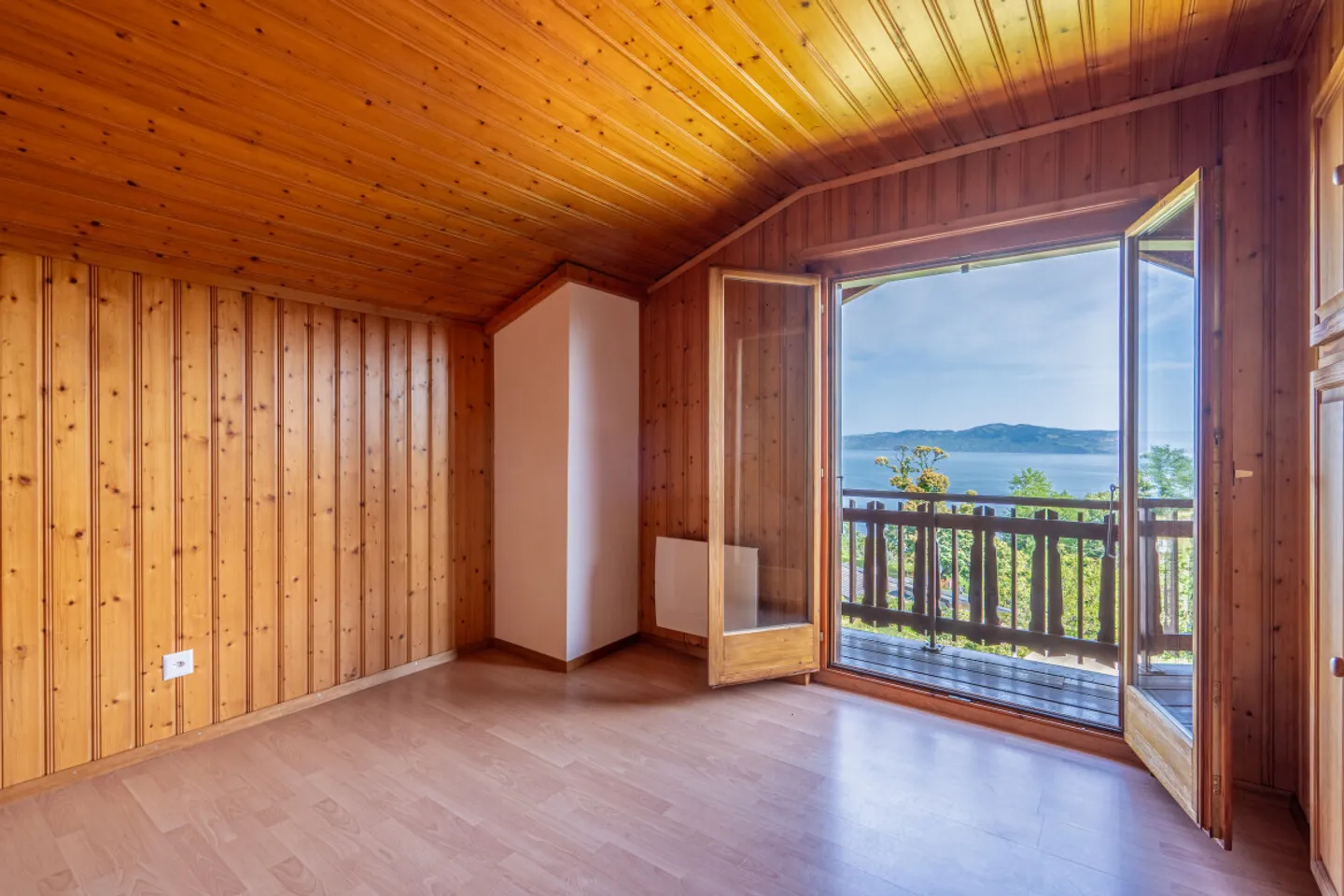 EIN AUSGEZEICHNETES PANORAMA ÜBER DEN LÉMAN - Foto 4 von 7