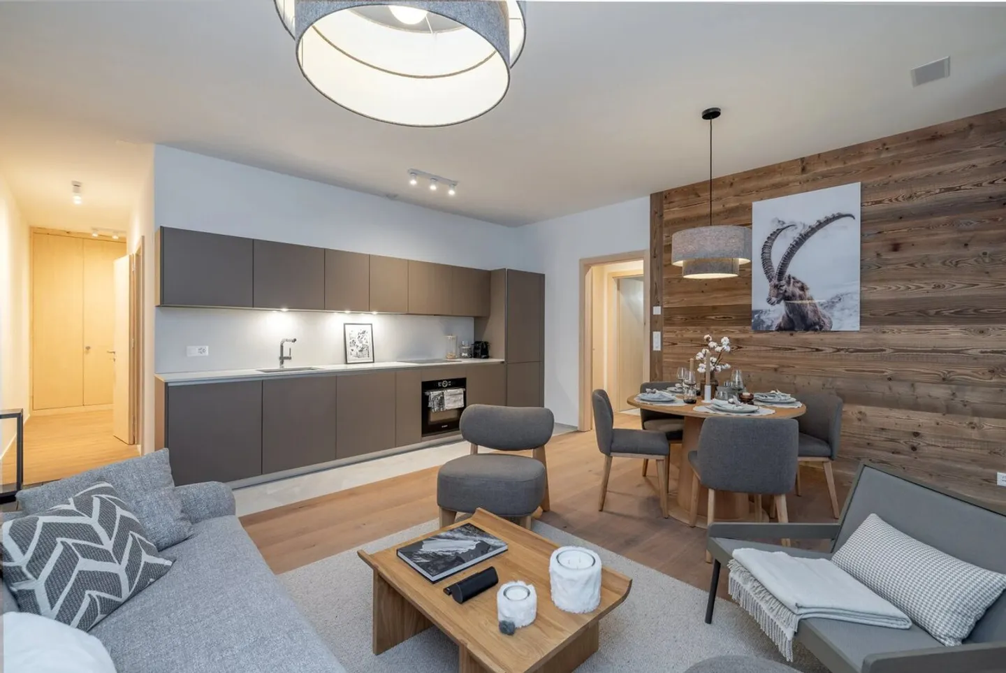 Last Opportunities – 2-Room Apartment, 79 m², at the Foot of the Slopes – Contemporary Charm - Photo 5 of 7