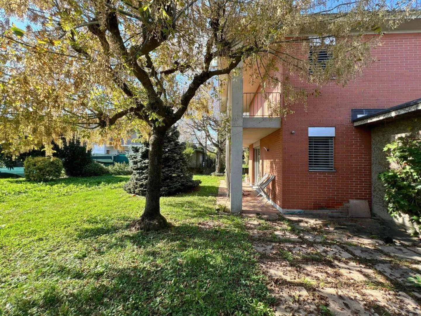 Belle maison individuelle avec un magnifique jardin - Photo 17 sur 20