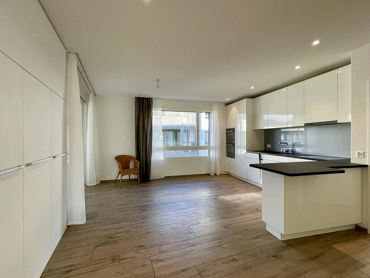 Appartement à vendre - Photo 4 sur 11