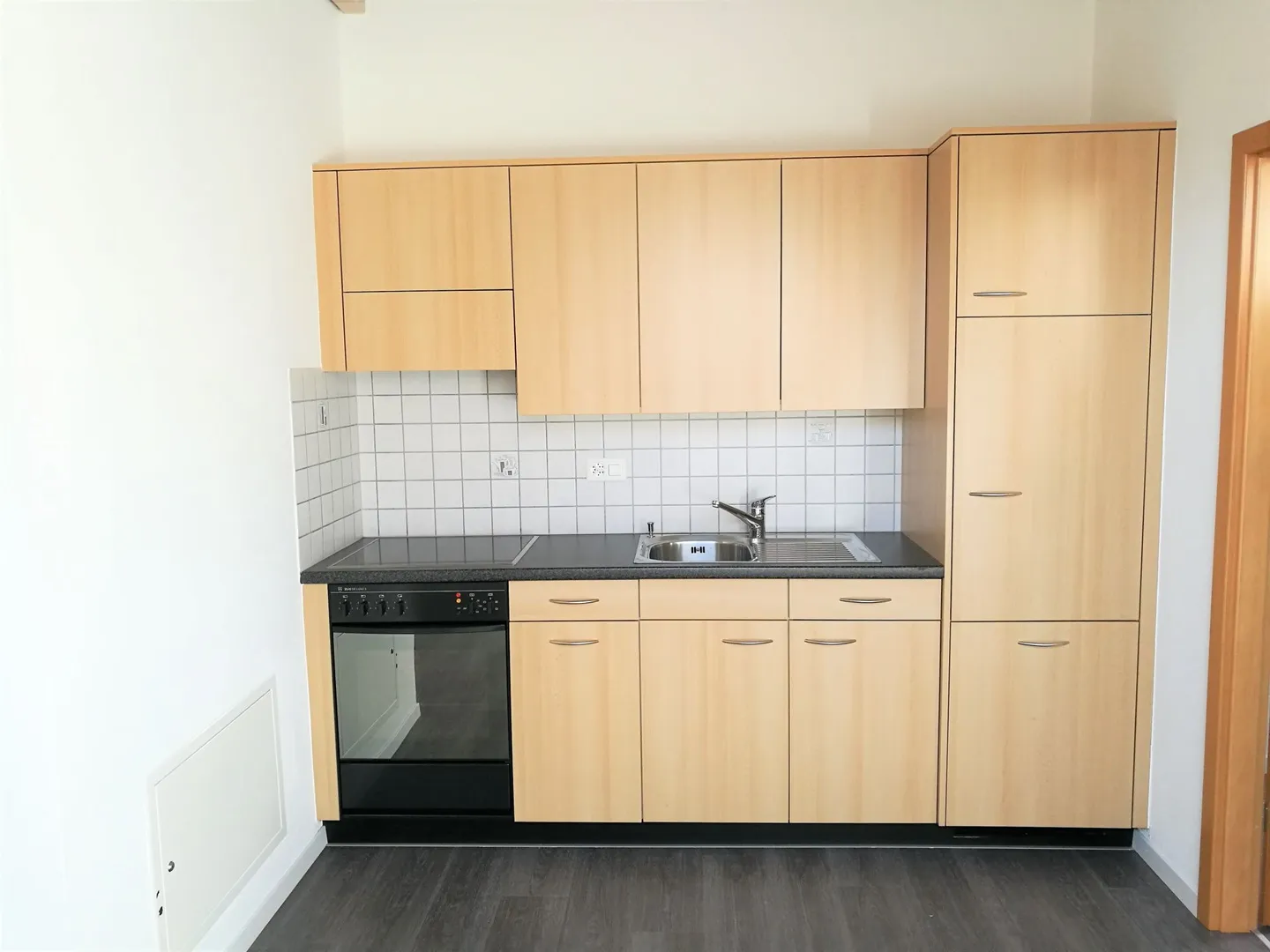 Appartement de 2.5 pièces pour les célibataires! - Photo 2 sur 7