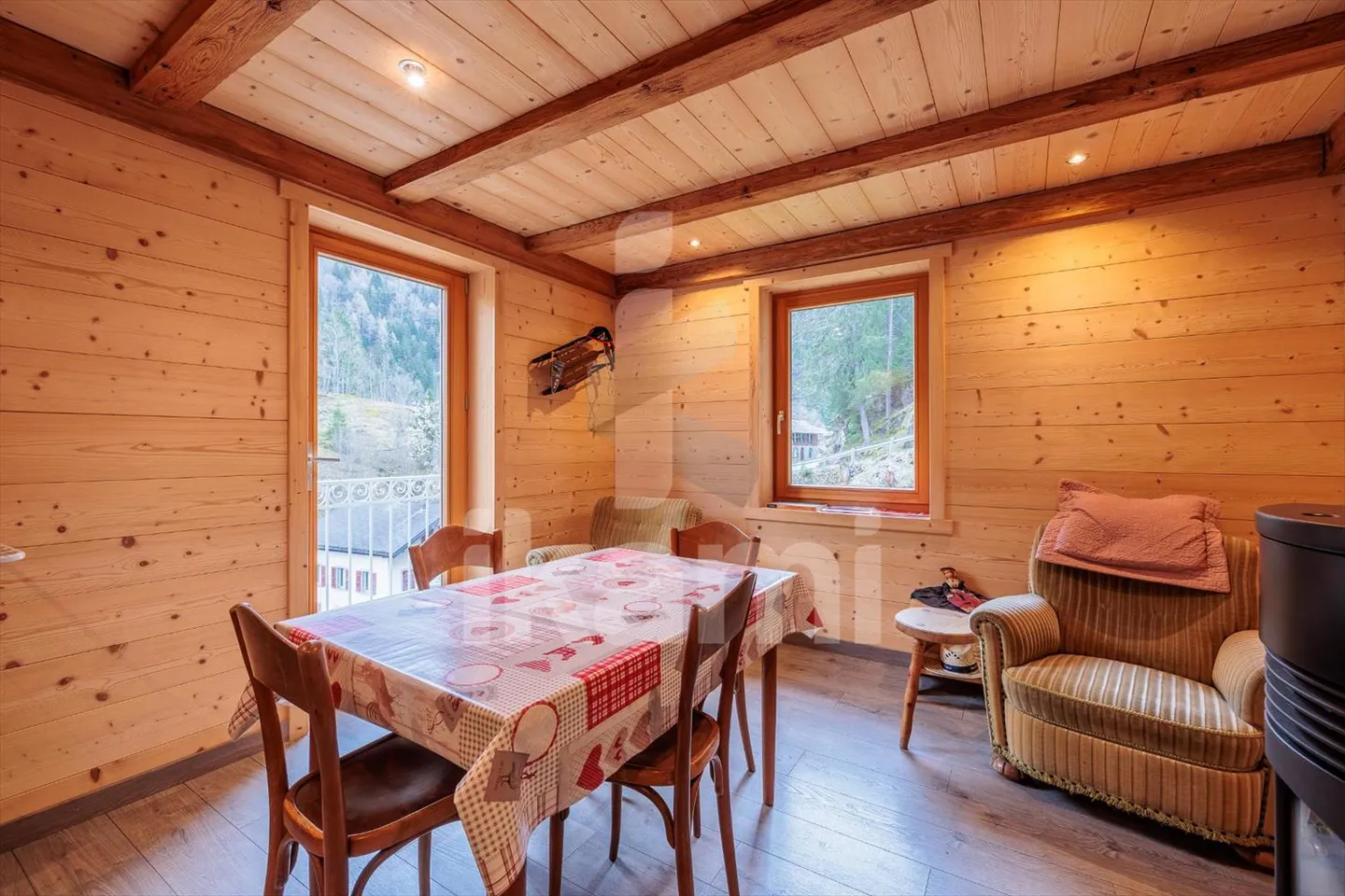 Exceptional Opportunity in Finhault, Châtelard 1925 - Photo 2 of 12