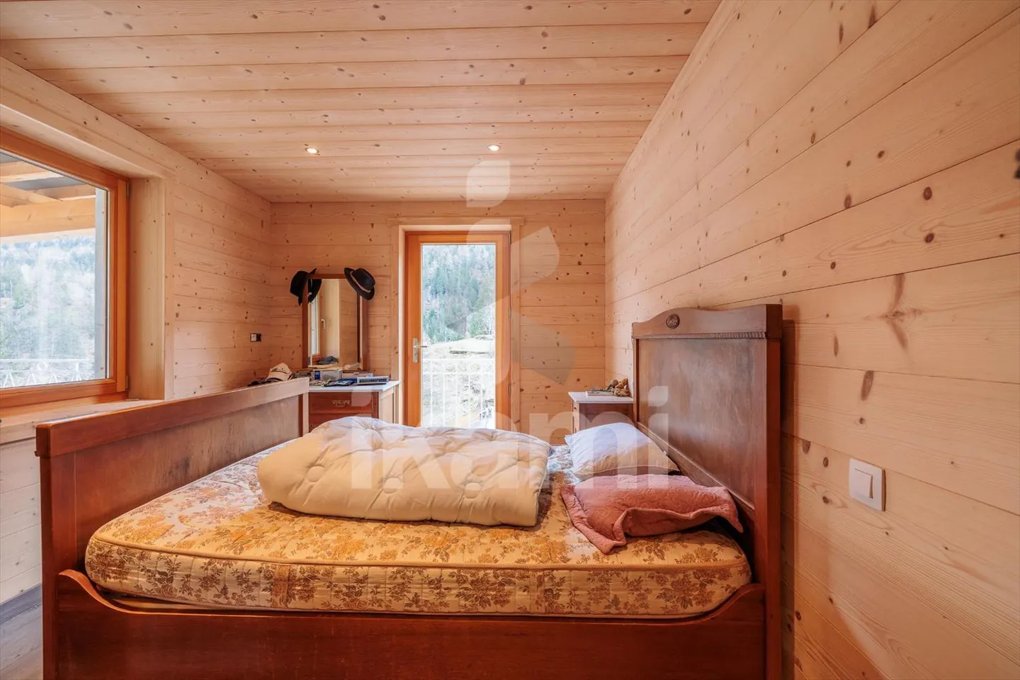 Exceptional Opportunity in Finhault, Châtelard 1925 - Photo 5 of 12