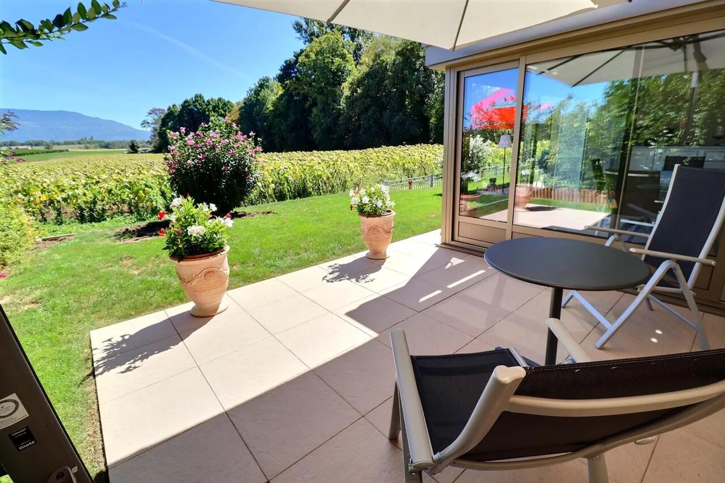 Wunderschöne Gartenwohnung mit unverbautem Blick auf die Landschaft in besetzter Leibrente ohne Miete - Foto 3 von 5