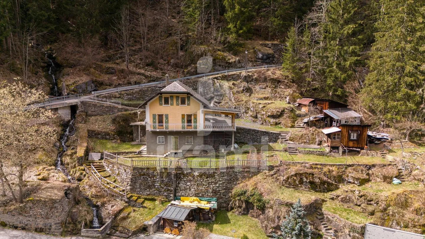 Exceptional Opportunity in Finhault, Châtelard 1925 - Photo 10 of 12