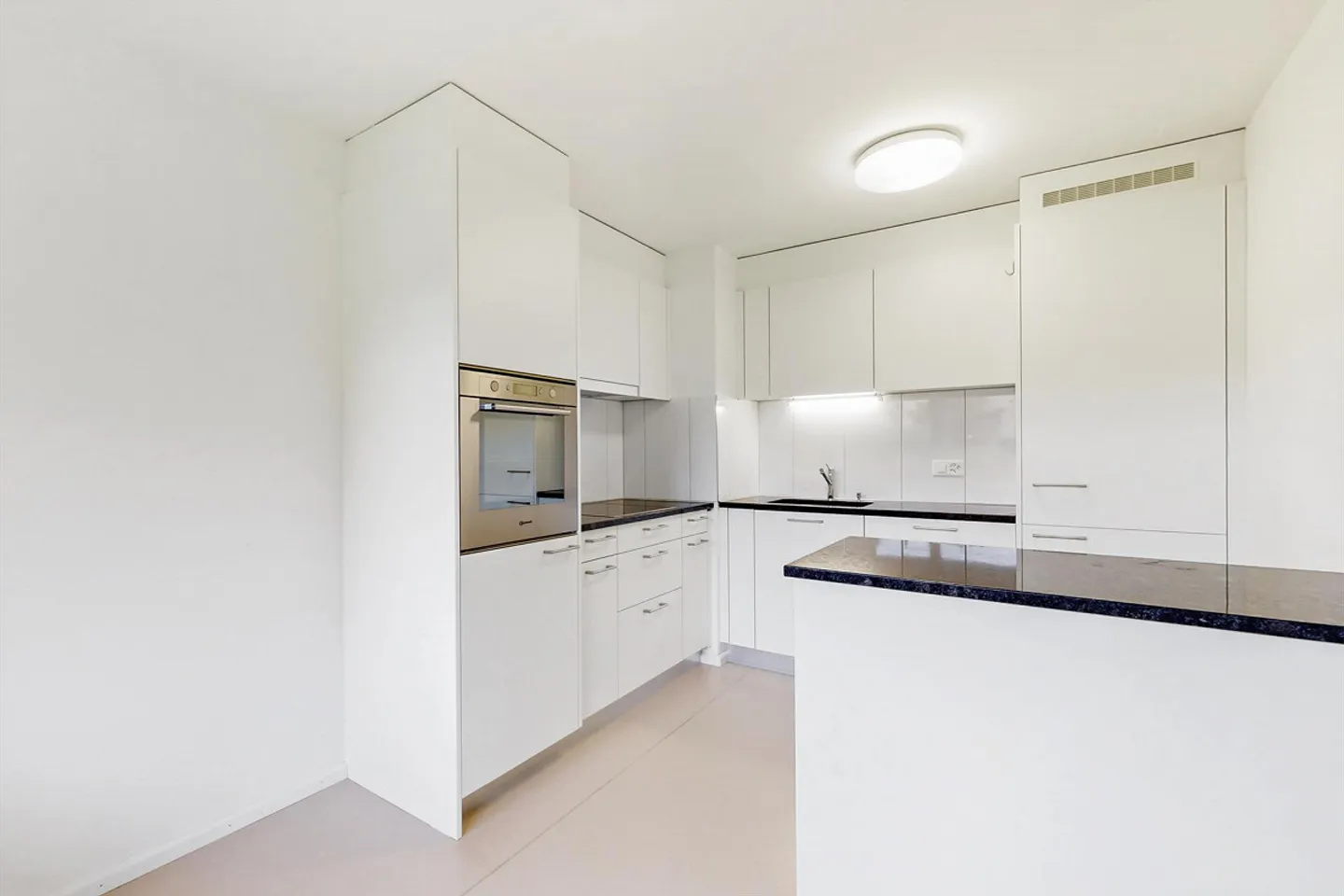 Appartamento in affitto - Foto 3 di 9